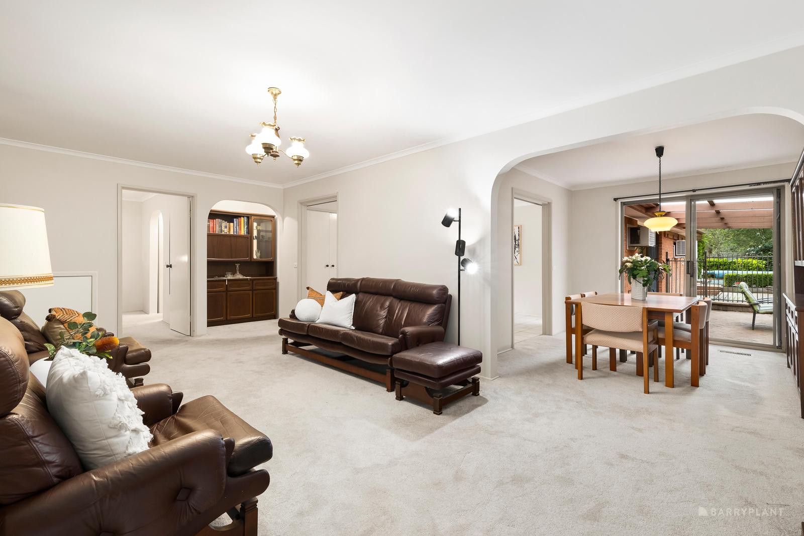 3 Argyll Court, Eltham North, VIC 3095 - Thumbnail 2 - 06/09/2024