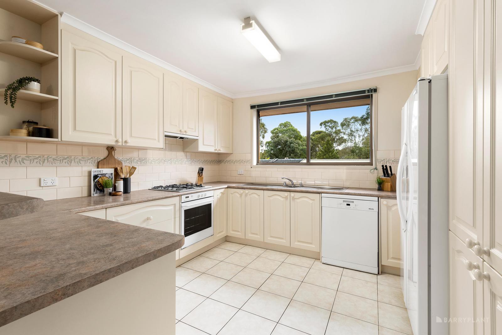 3 Argyll Court, Eltham North, VIC 3095, Eltham North - Thumbnail 3