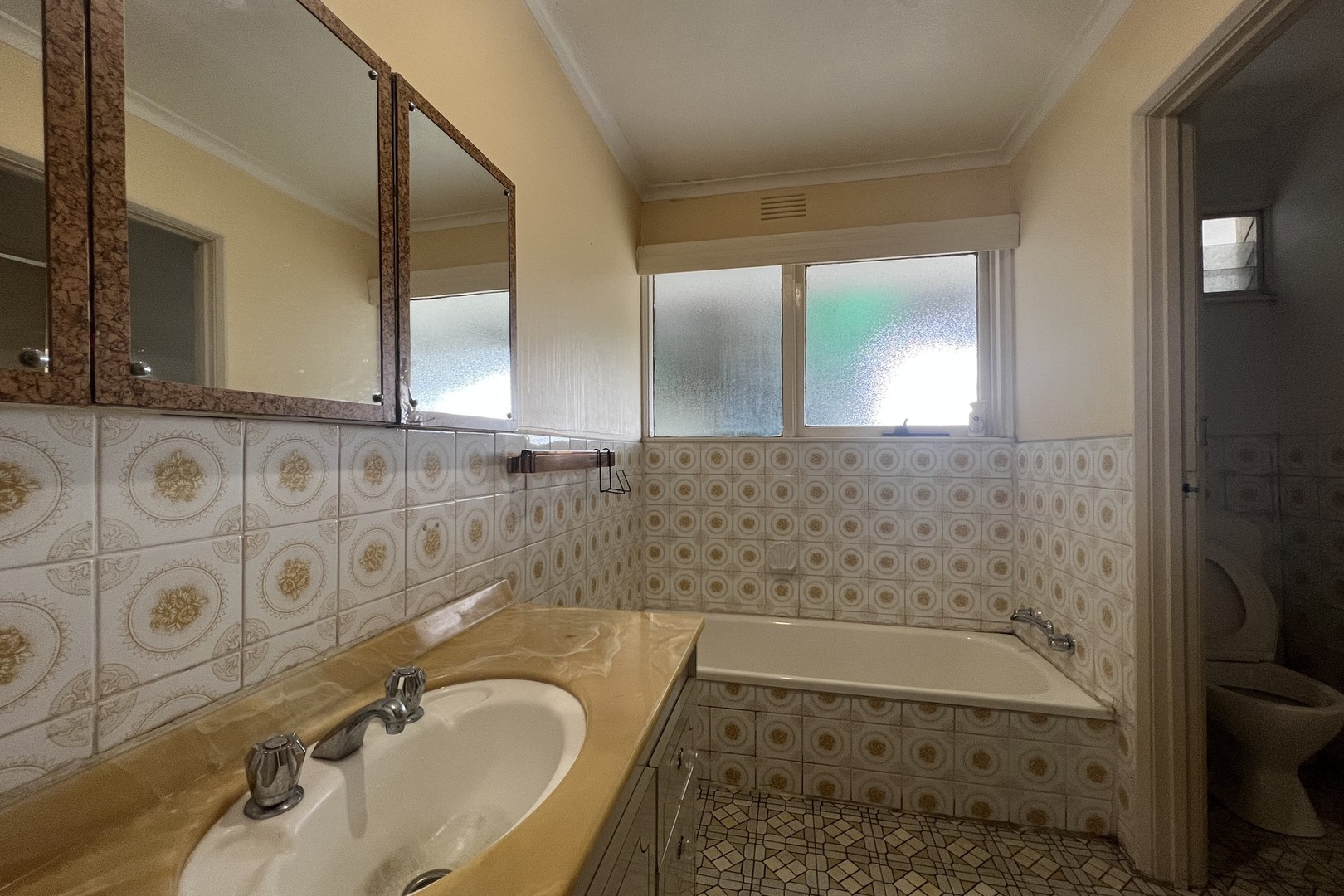 3 Aspen Street, St Albans, VIC 3021, St Albans - Thumbnail 2