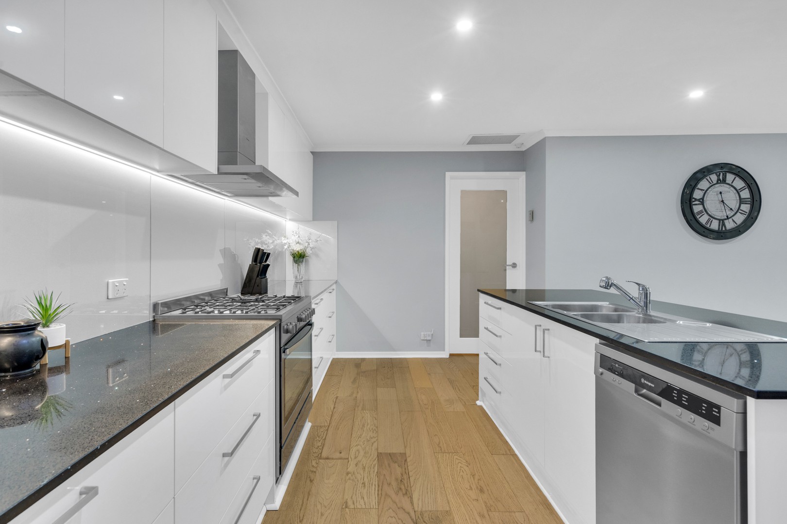 3 Auburn Close, Craigieburn, VIC 3064, Craigieburn - Thumbnail 5