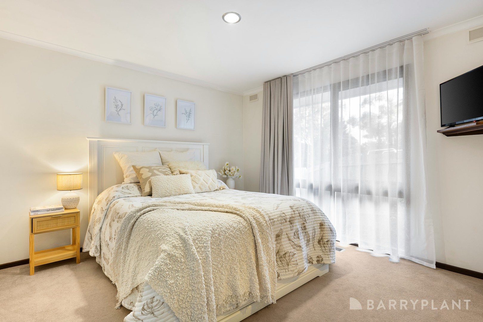 3 Autumn Grove, Mooroolbark, VIC 3138, Mooroolbark - Thumbnail 6