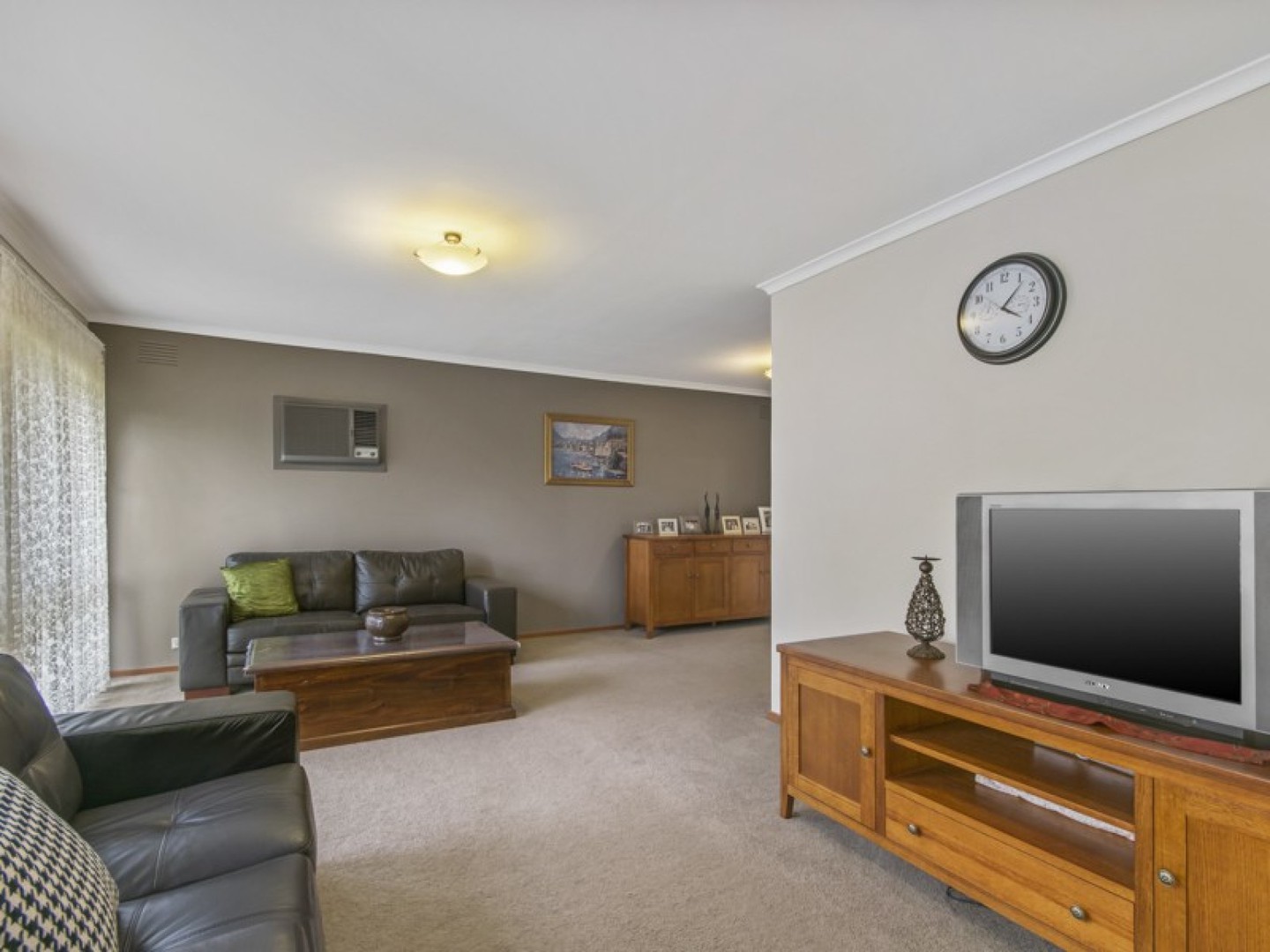 3 Avon Court, Melton West, VIC 3337, Melton West - Thumbnail 2