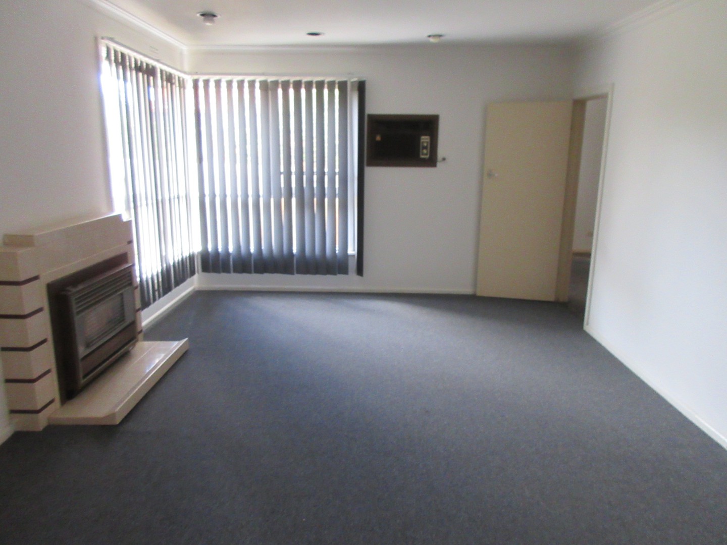 3 Barnard Street, Sunshine, VIC 3020, Sunshine - Thumbnail 2
