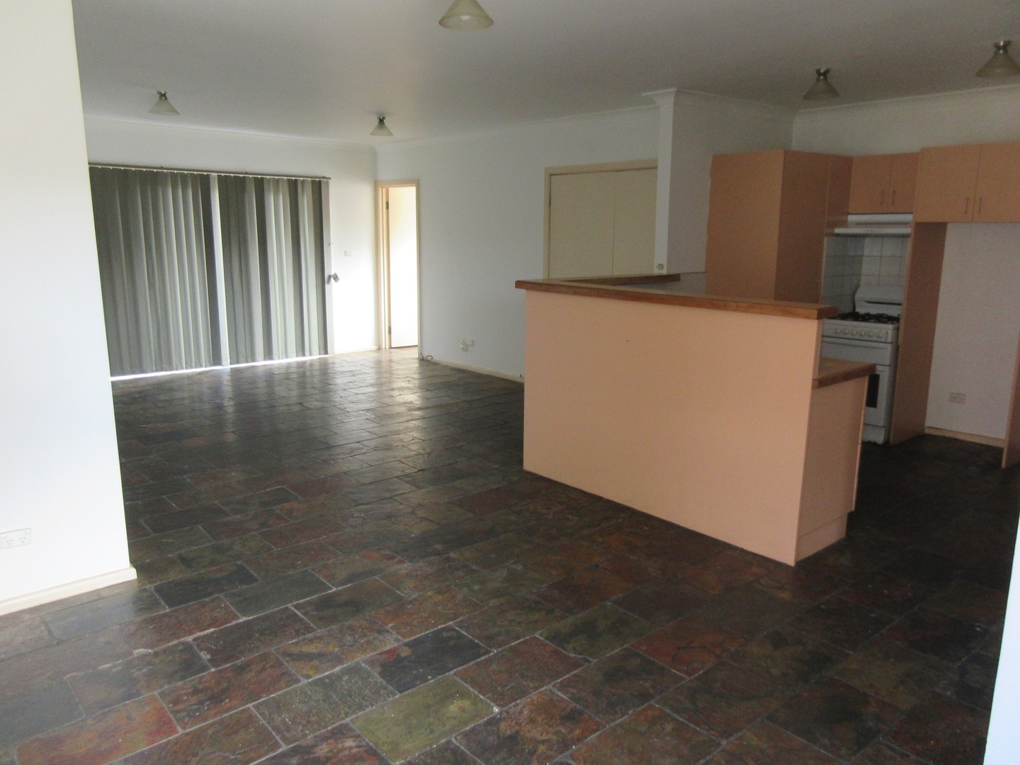 3 Barnard Street, Sunshine, VIC 3020, Sunshine - Thumbnail 4