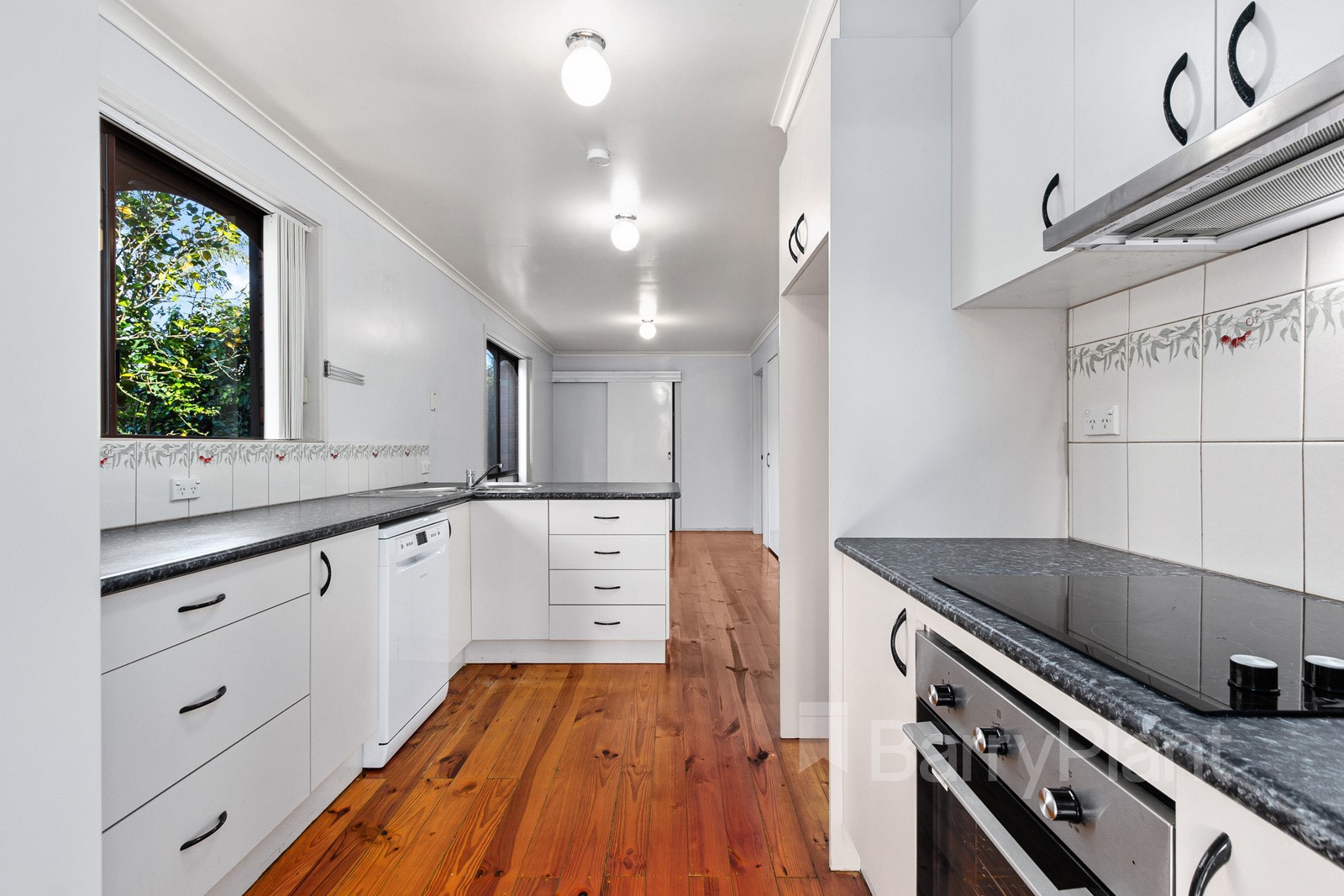 3 Barnsdale Court, Wantirna, VIC 3152, Wantirna - Thumbnail 2