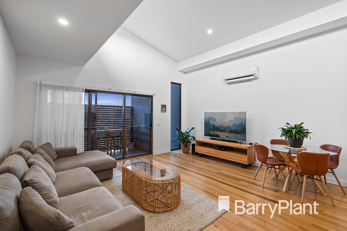 192 Ballarat Road, CRESWICK VIC 3363, Creswick - Thumbnail 5