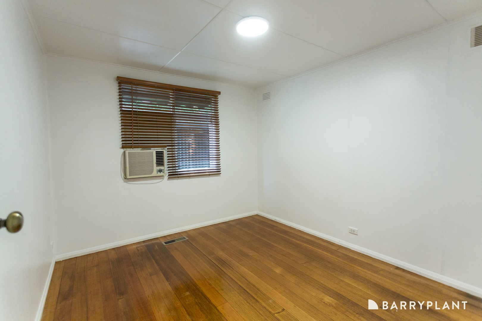 3 Benton Road, Healesville, VIC 3777, Healesville - Thumbnail 5