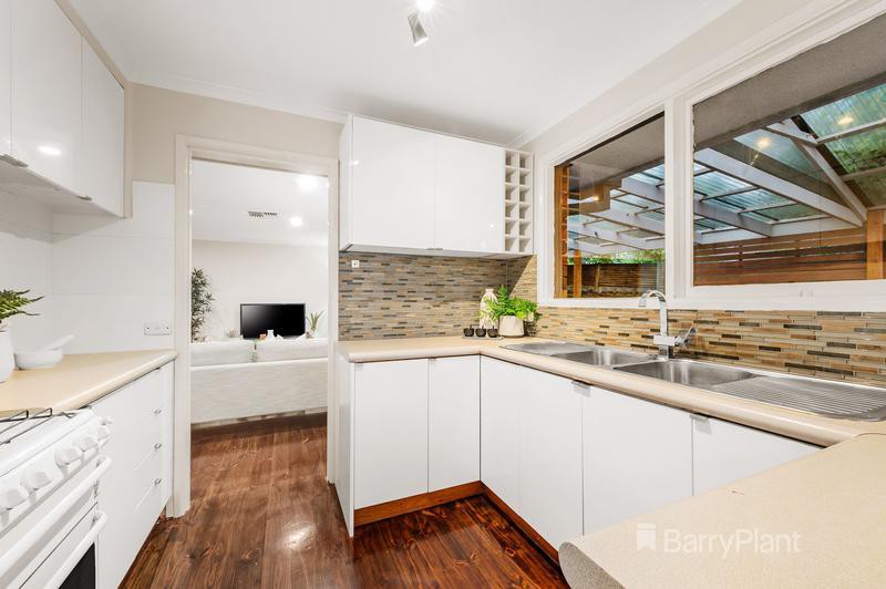 3 Birchfield Crescent, Wantirna, VIC 3152, Wantirna - Thumbnail 3