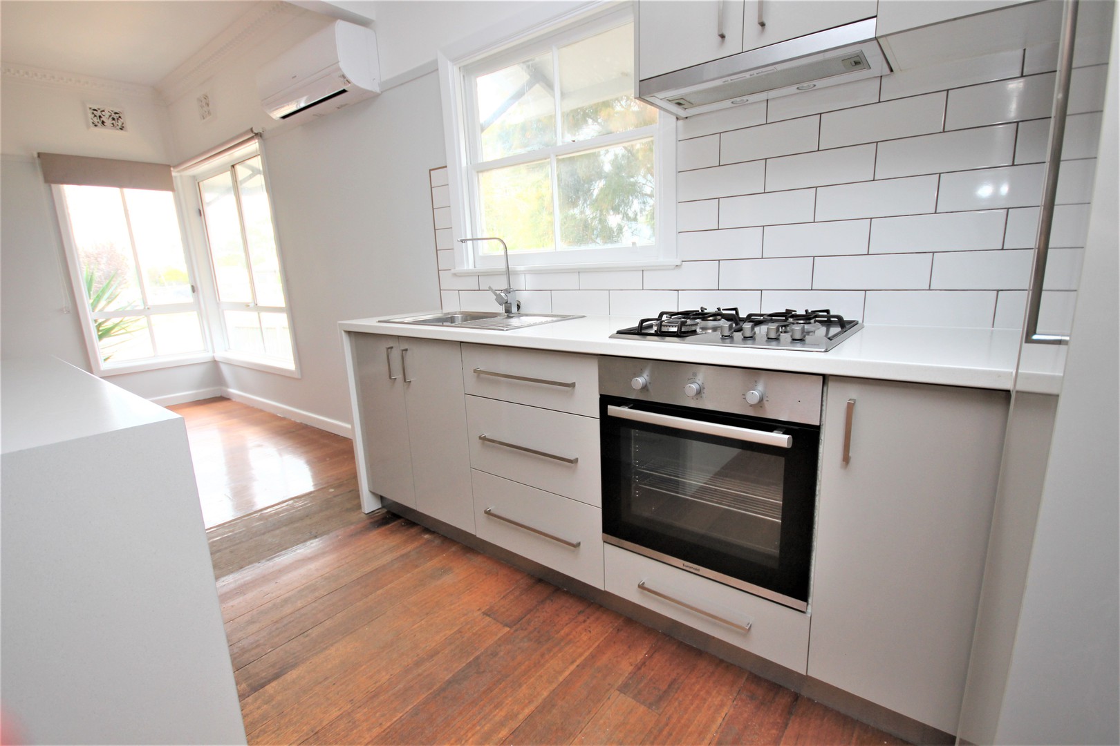 3 Birdsey Street, Thomson, VIC 3219, Thomson - Thumbnail 3