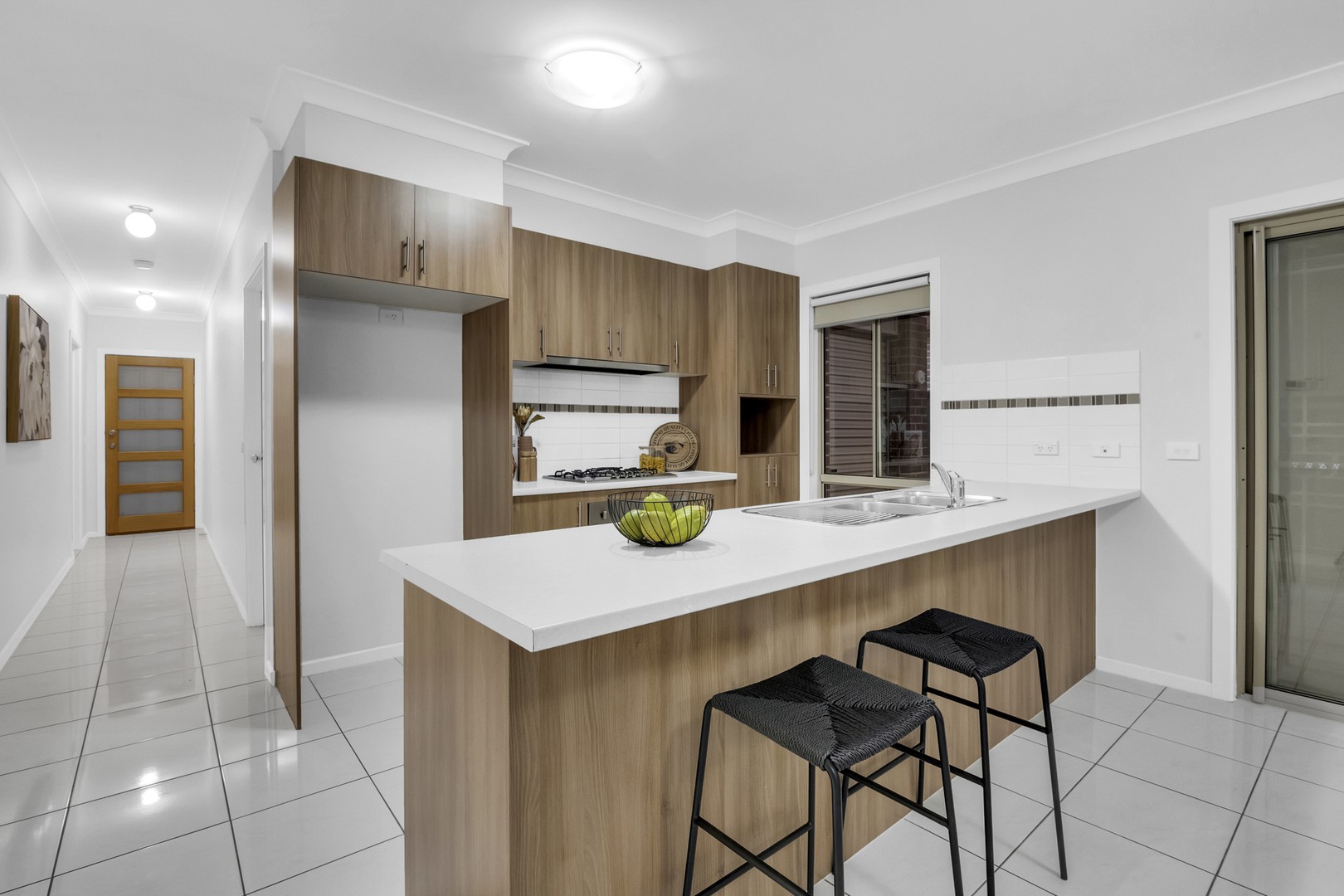 3 Birdswood Crescent, Craigieburn, VIC 3064 - Thumbnail 2 - 12/06/2024