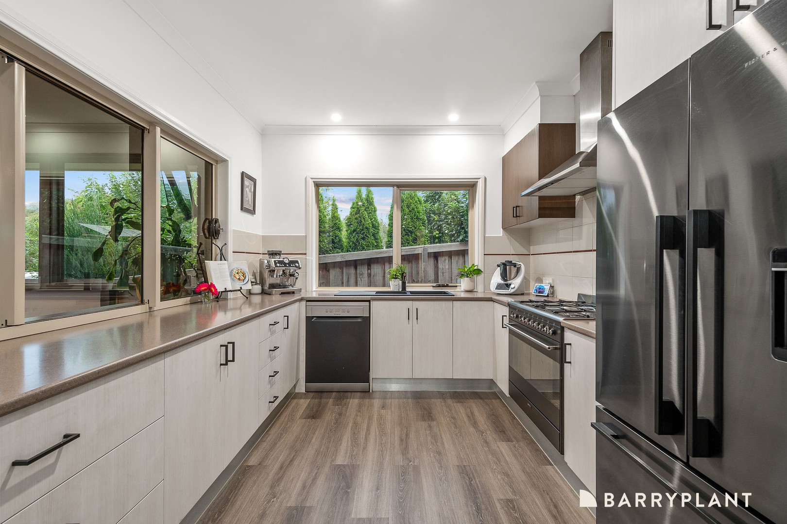 3 Bishop Place, Berwick, VIC 3806, Berwick - Thumbnail 2