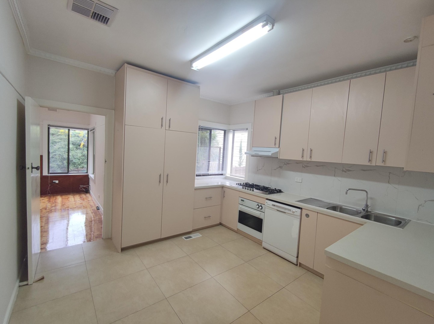 3 Bona Street, Ringwood East, VIC 3135, Ringwood East - Thumbnail 4
