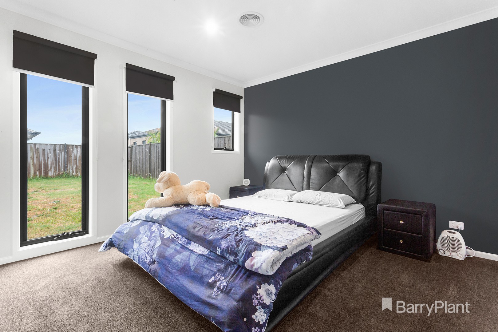 3 Booroolong Lane, Clyde North, VIC 3978, Clyde North - Thumbnail 4