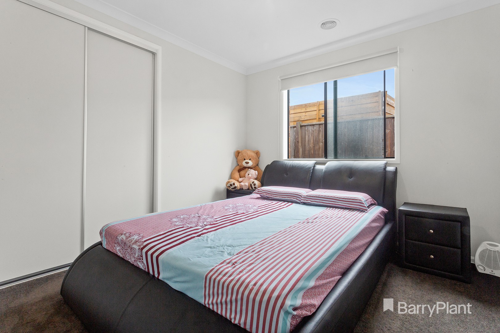 3 Booroolong Lane, Clyde North, VIC 3978, Clyde North - Thumbnail 5