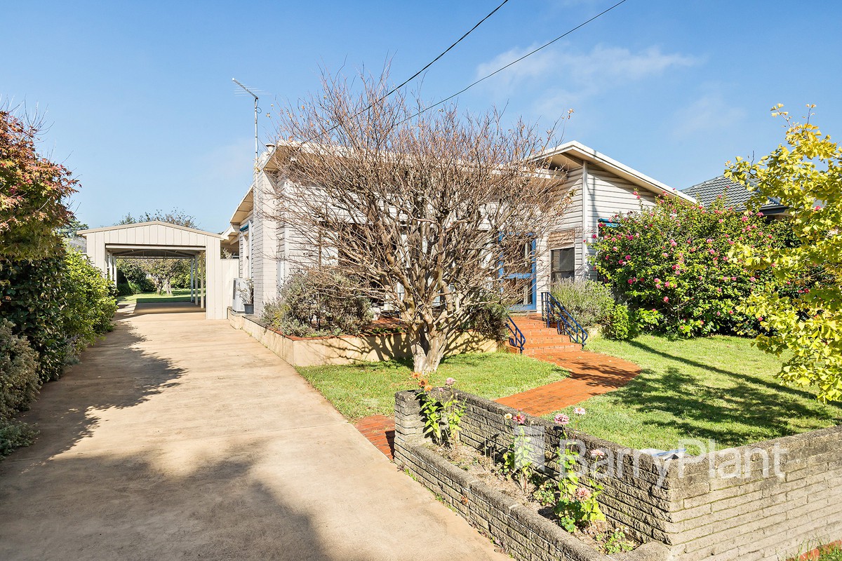 3 Braidwood Avenue, Rosebud, VIC 3939, Rosebud - Thumbnail 2