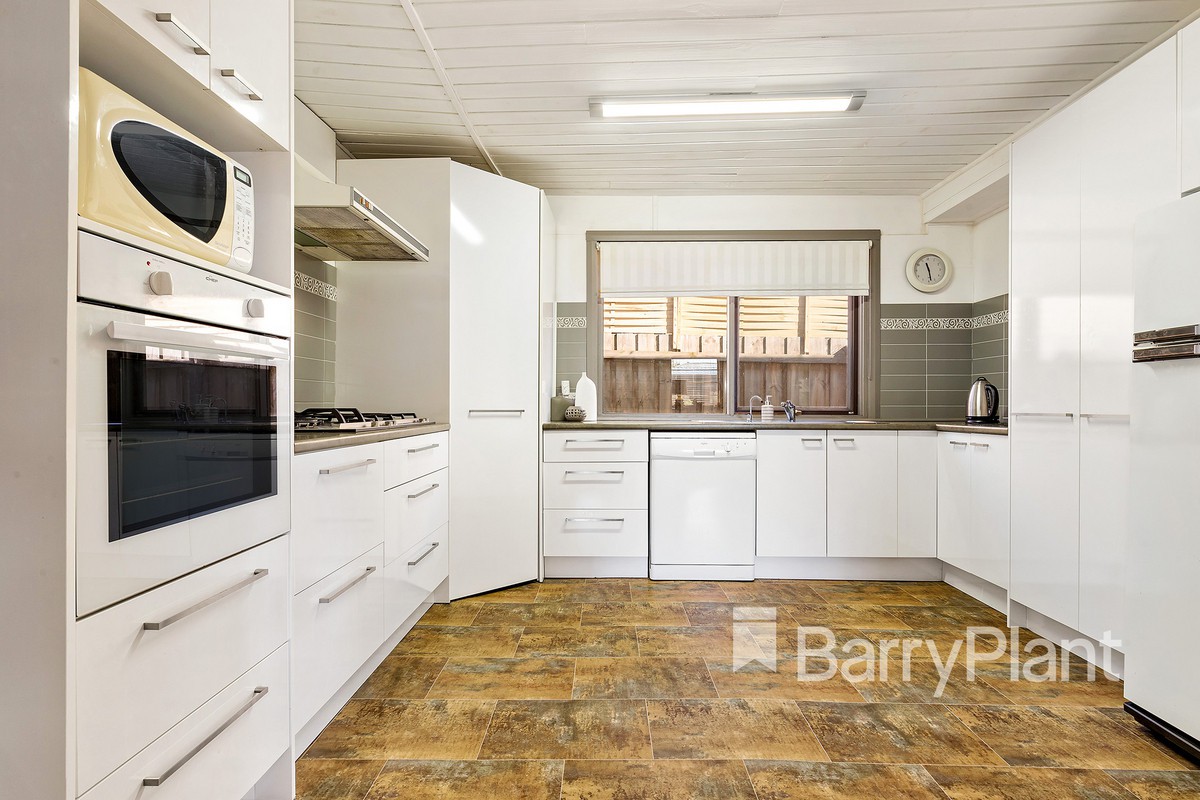 3 Braidwood Avenue, Rosebud, VIC 3939, Rosebud - Thumbnail 3