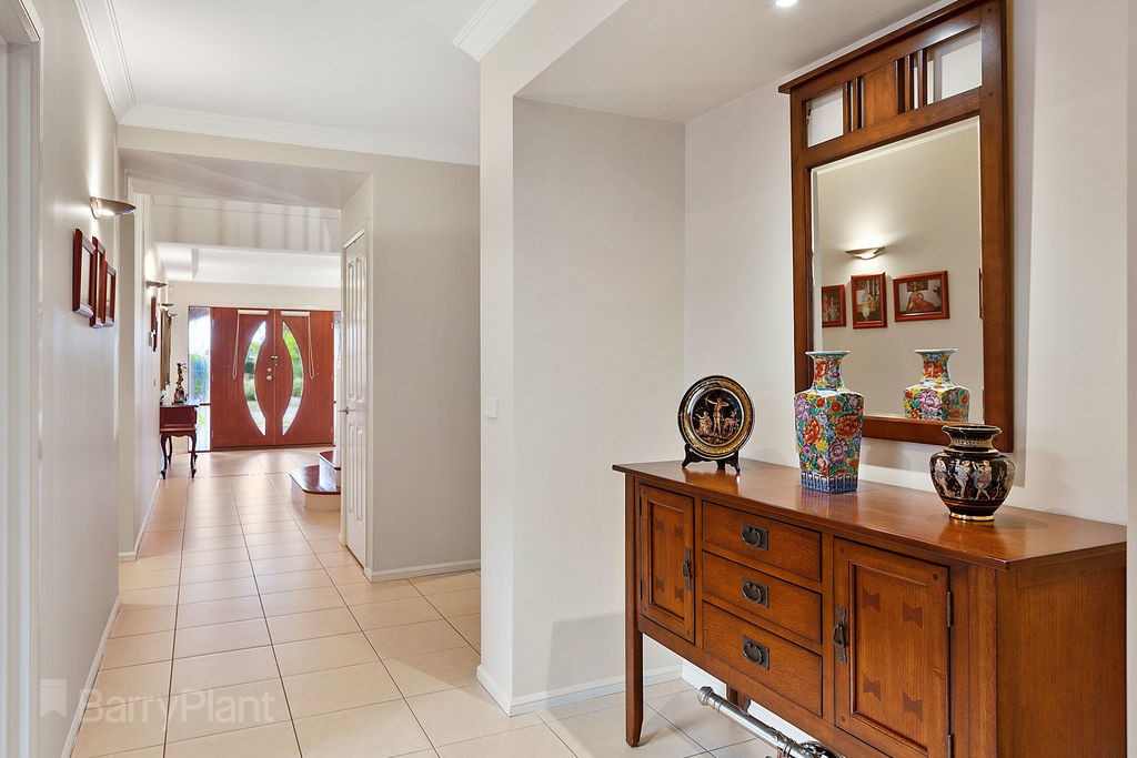 3 Bronhill Vista, Point Cook, VIC 3030, Point Cook - Thumbnail 4