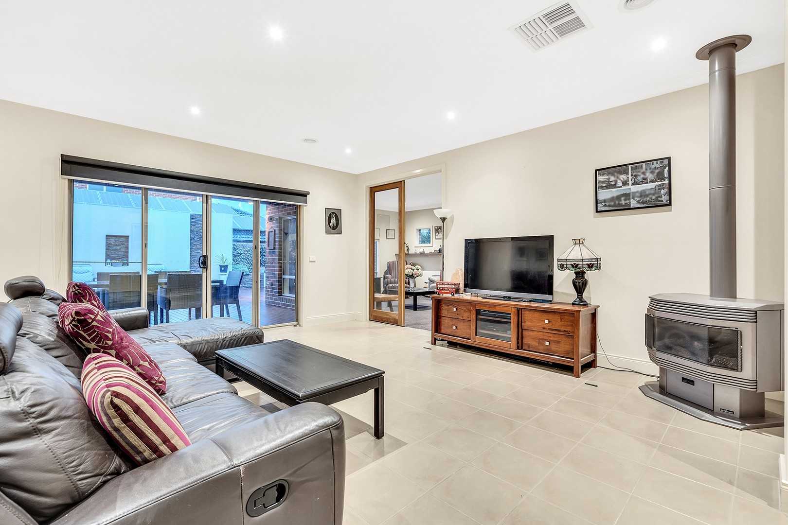 3 Burniston Avenue, Craigieburn, VIC 3064, Craigieburn - Thumbnail 7