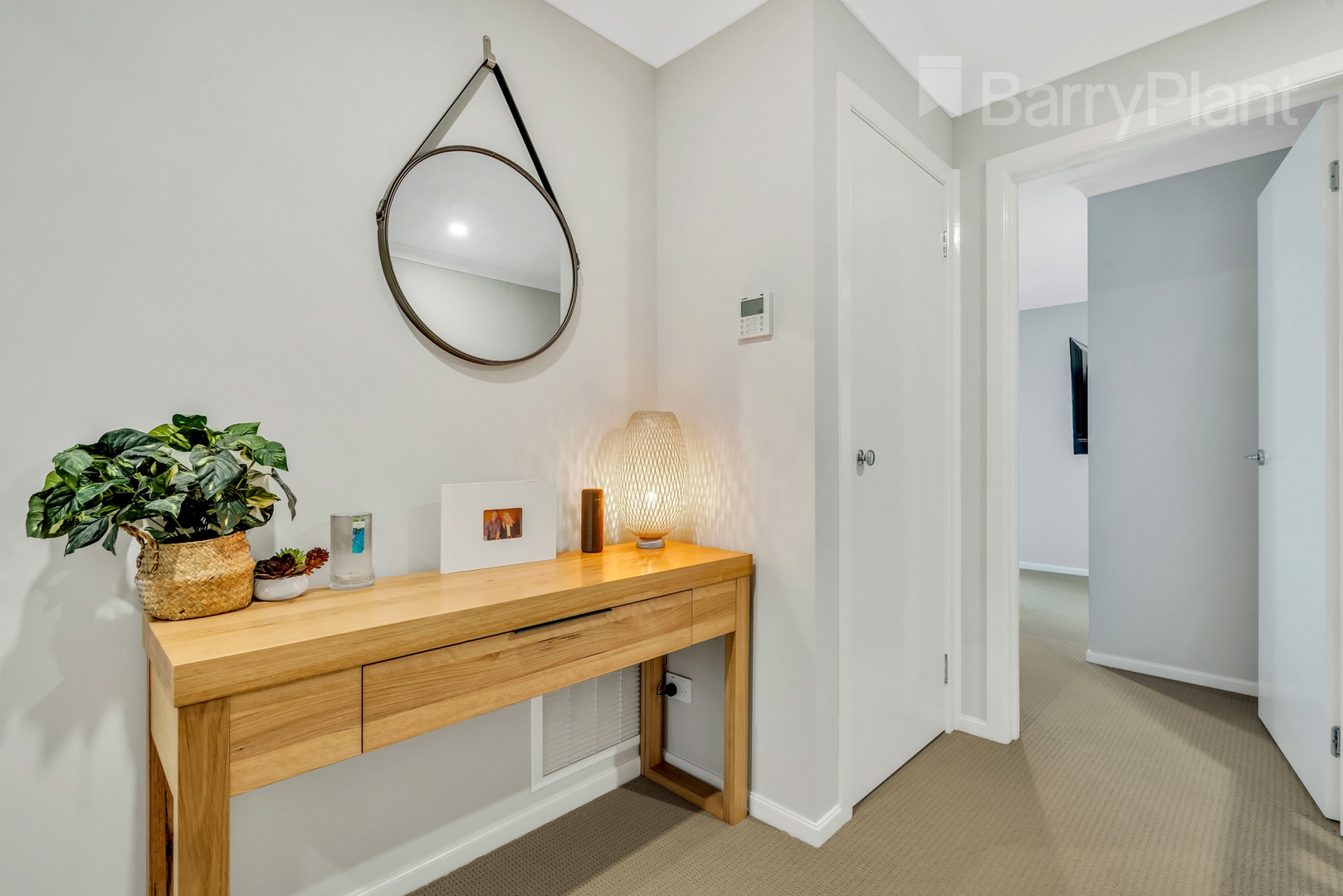 3 Caddington Lane, Mickleham, VIC 3064, Mickleham - Thumbnail 2
