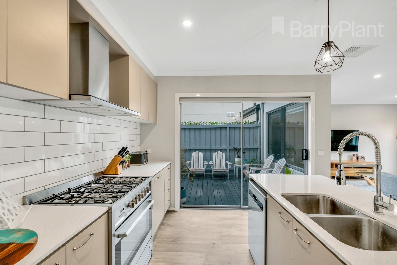 3 Caddington Lane, Mickleham, VIC 3064, Mickleham - Thumbnail 4