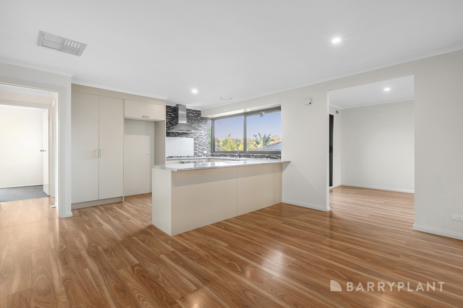 3 Celeste Court, Chirnside Park, VIC 3116 - Thumbnail 2 - 22/05/2025