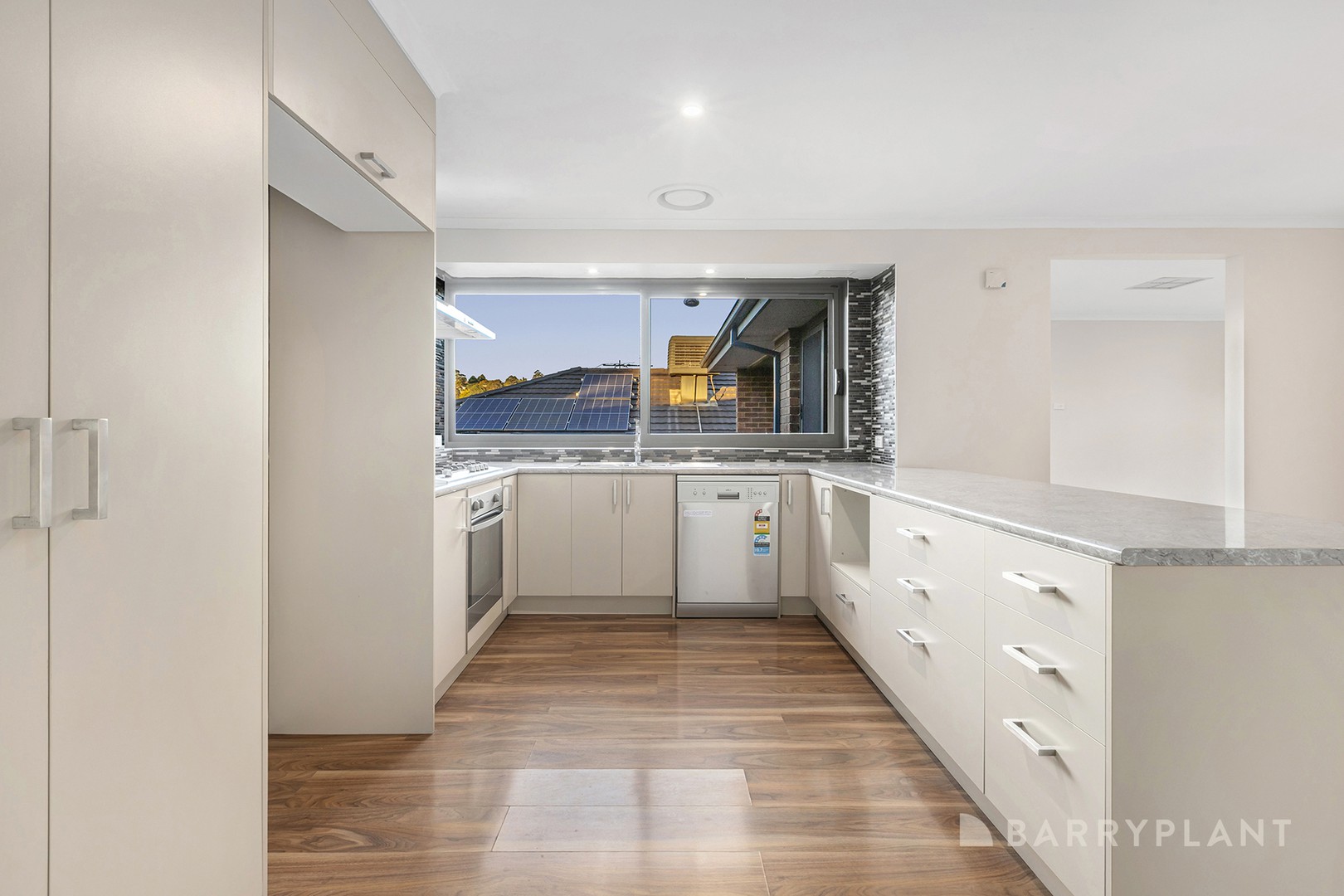 3 Celeste Court, Chirnside Park, VIC 3116, Chirnside Park - Thumbnail 3