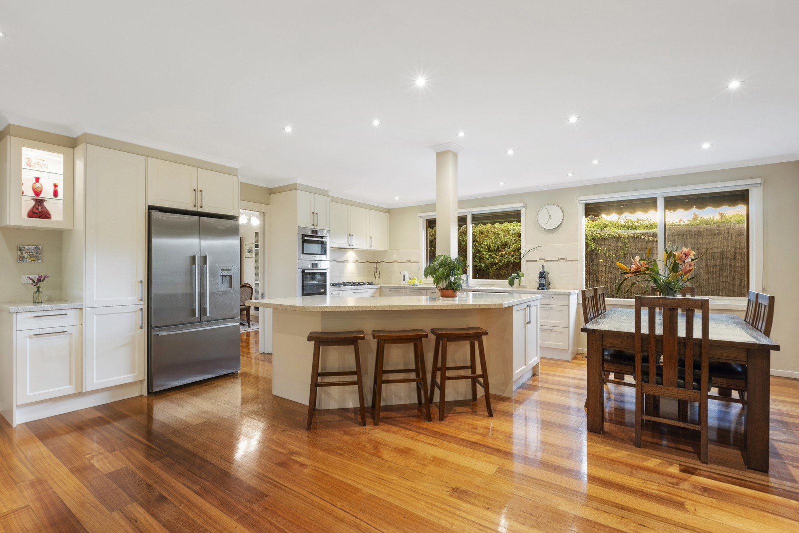 3 Chapman Boulevard, Glen Waverley, VIC 3150, Glen Waverley - Thumbnail 3