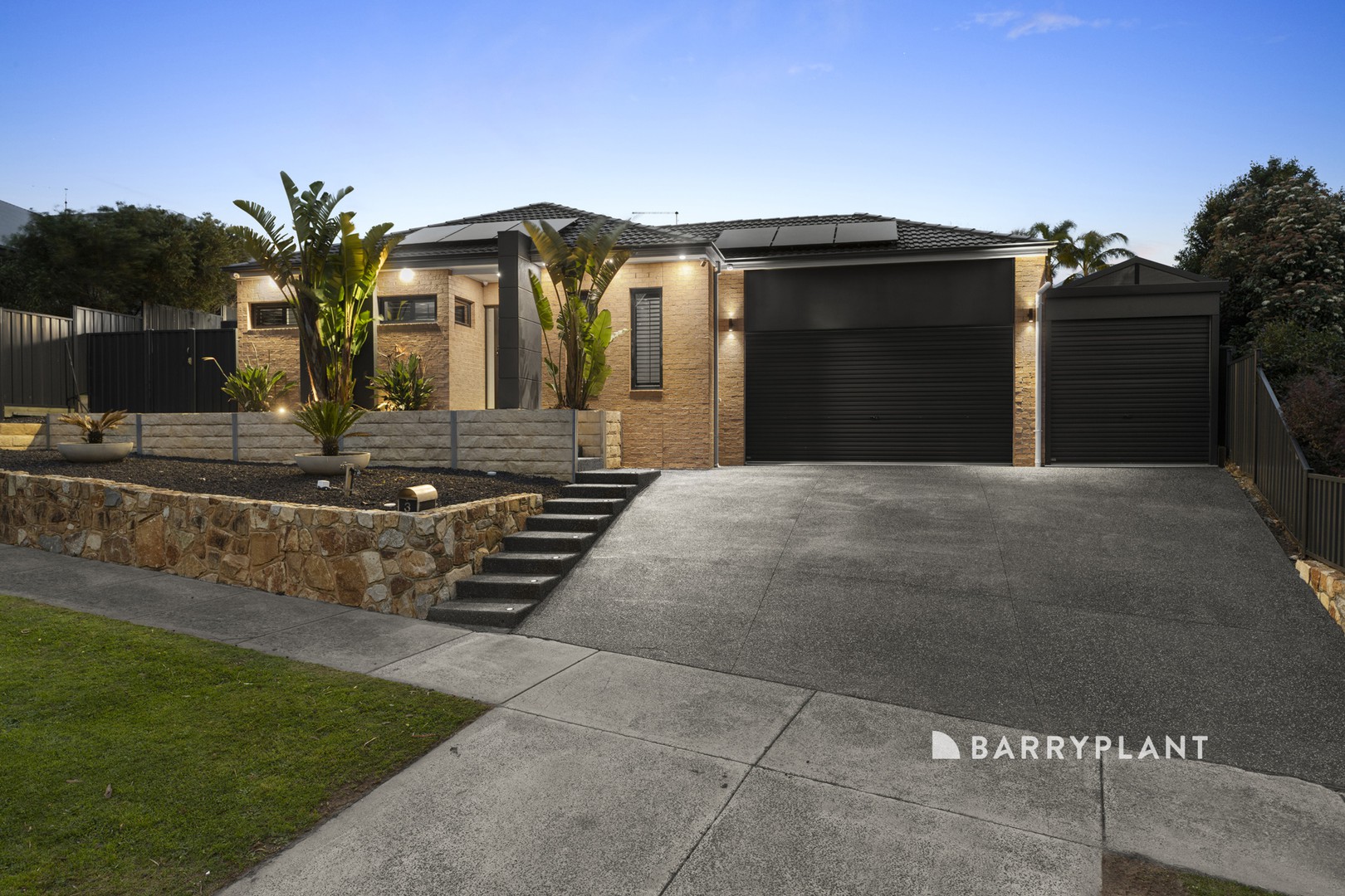 3 Charles Sturt Place, Pakenham, VIC 3810 - Thumbnail 2 - 02/09/2026