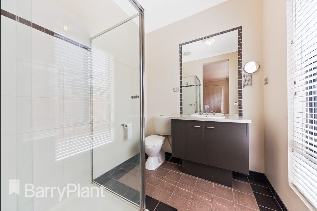 3 Clonandra Lane, Caroline Springs, VIC 3023, Caroline Springs - Thumbnail 5