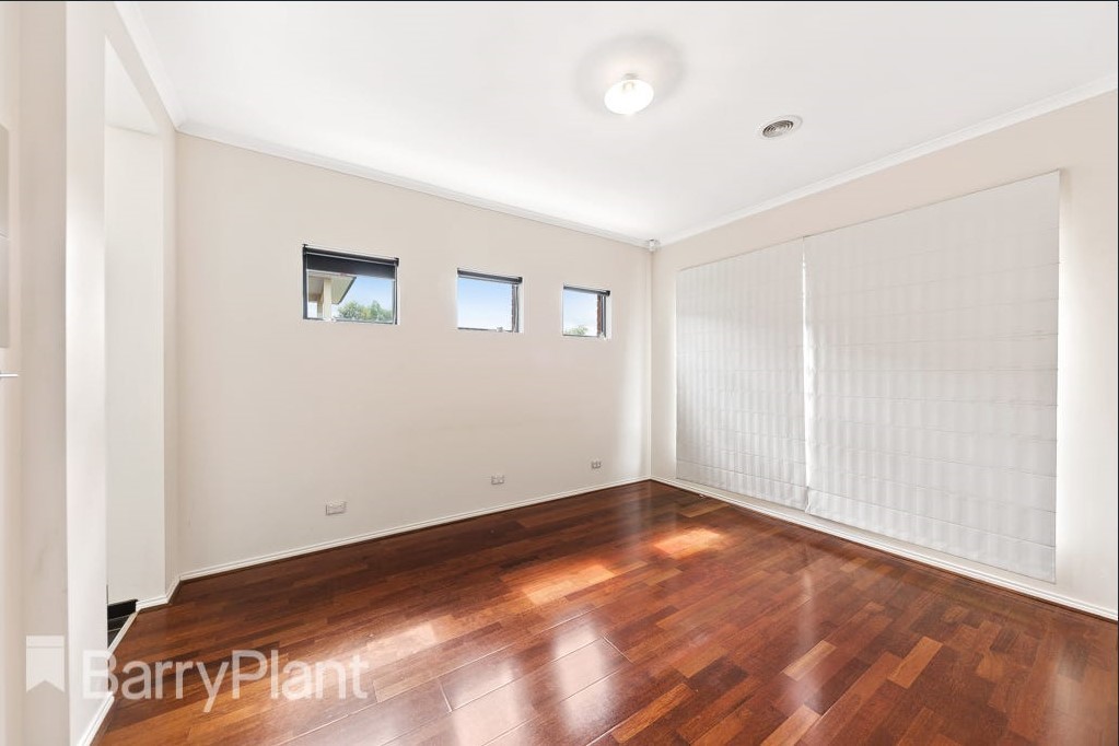 3 Clonandra Lane, Caroline Springs, VIC 3023, Caroline Springs - Thumbnail 8