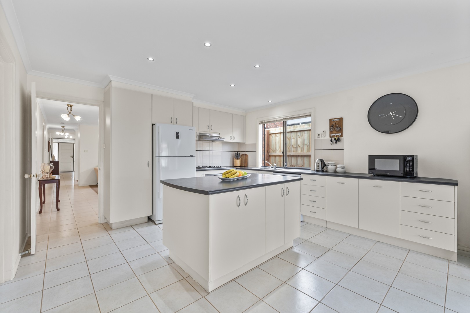 3 Clyde Close, Taylors Hill, VIC 3037, Taylors Hill - Thumbnail 5