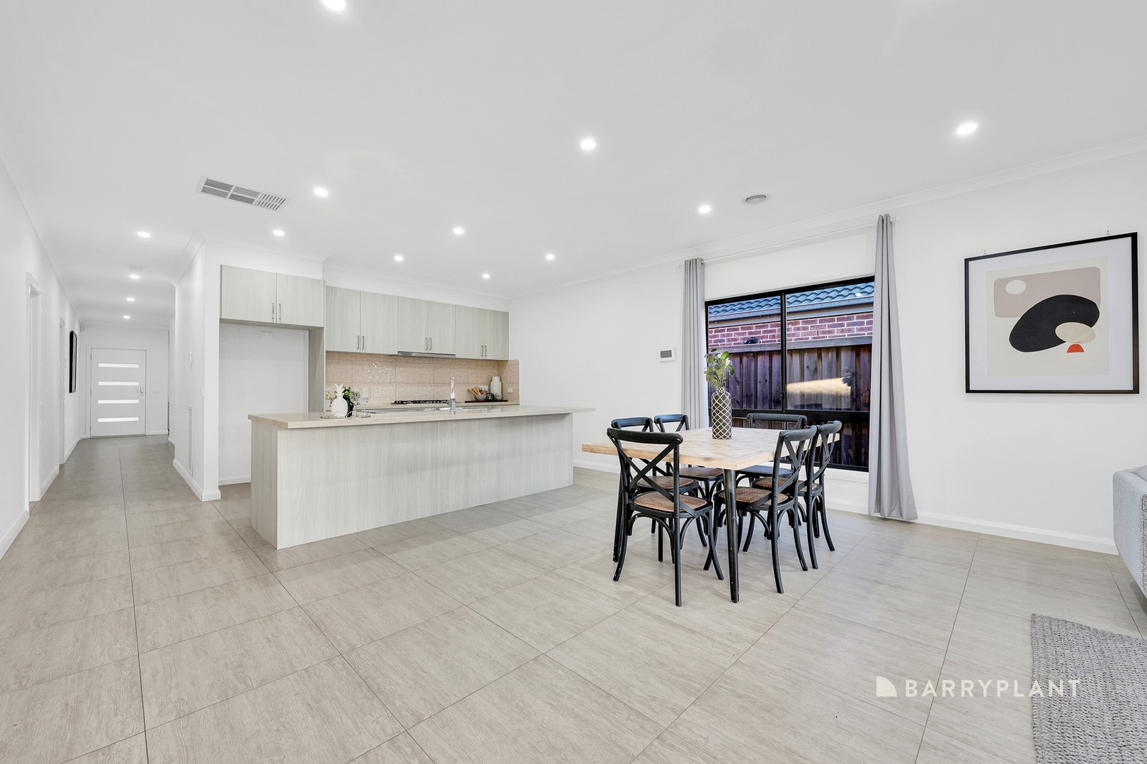 3 Cobden Crescent, Wollert, VIC 3750, Wollert - Thumbnail 4