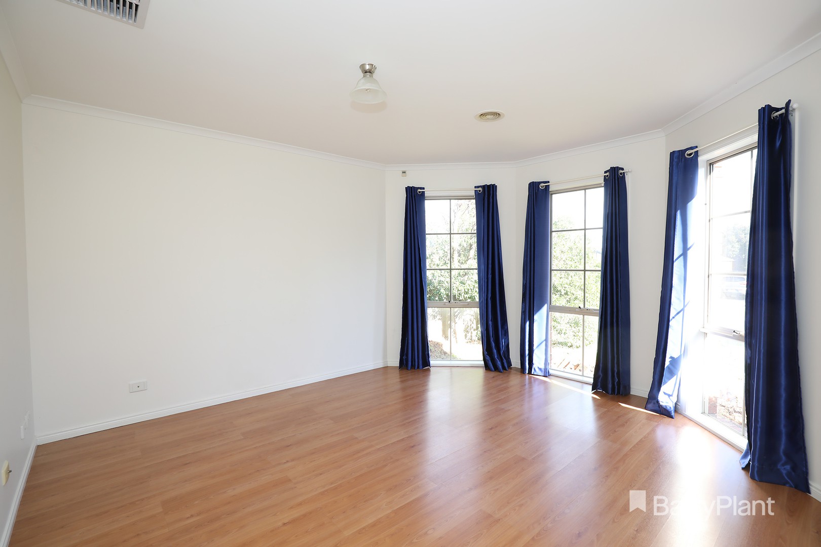 3 Cobram Court, Pakenham, VIC 3810, Pakenham - Thumbnail 4