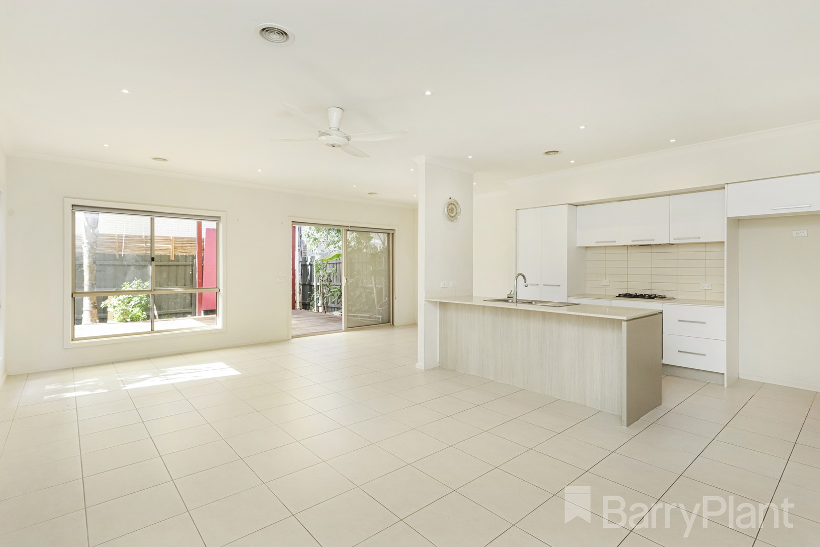 3 Comino Road, Sunshine West, VIC 3020, Sunshine West - Thumbnail 2