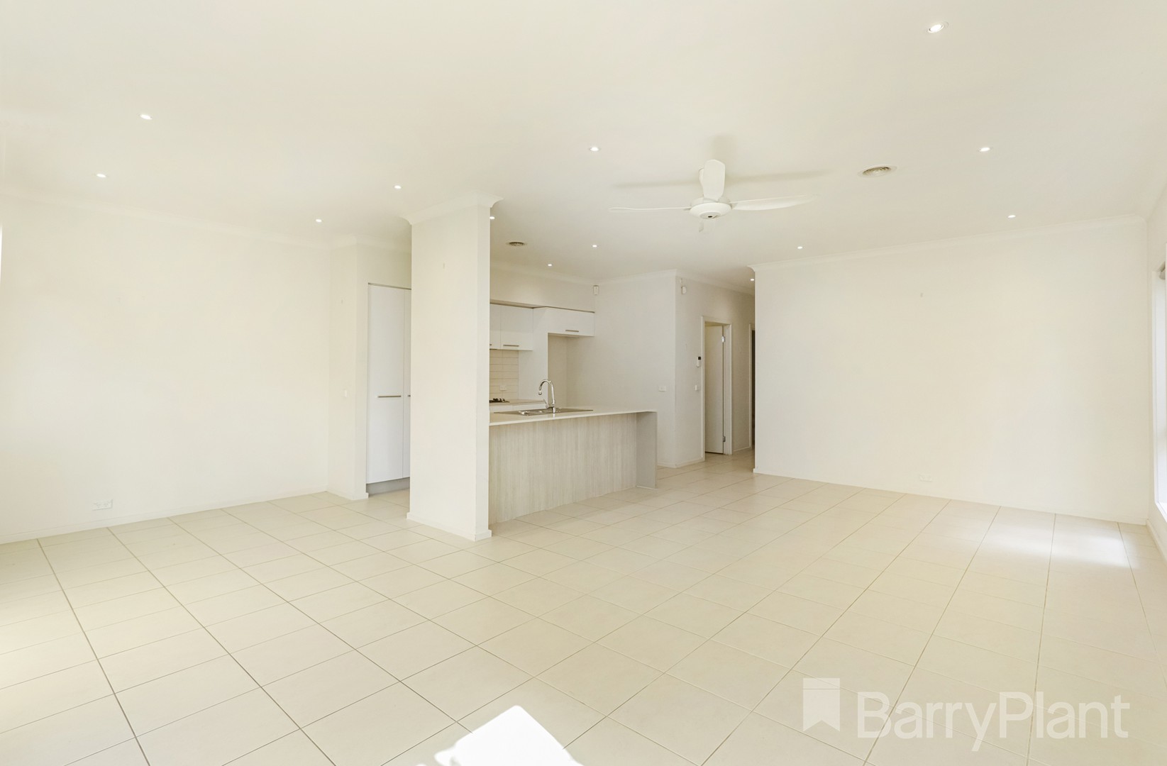 3 Comino Road, Sunshine West, VIC 3020, Sunshine West - Thumbnail 4
