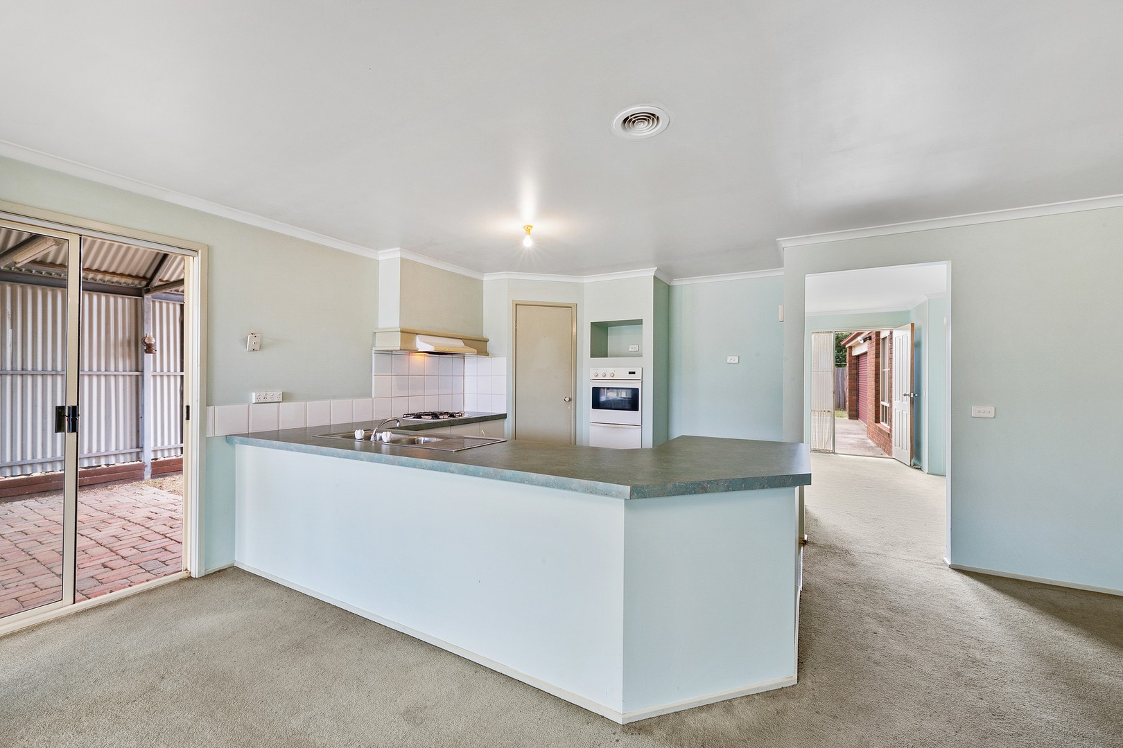 3 Conifer Place, Hillside, VIC 3037, Hillside - Thumbnail 4