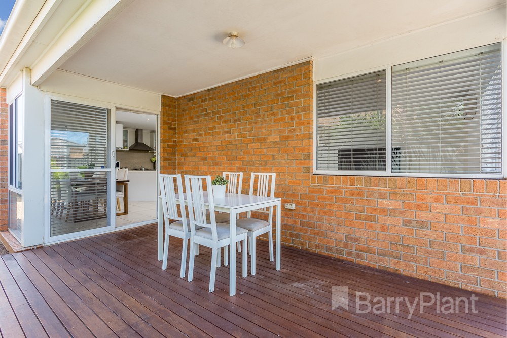 3 Coombes Court, Point Cook, VIC 3030, Point Cook - Thumbnail 4