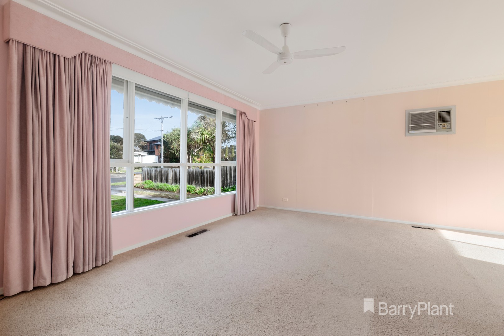 3 Coral Court, Cheltenham, VIC 3192, Cheltenham - Thumbnail 2