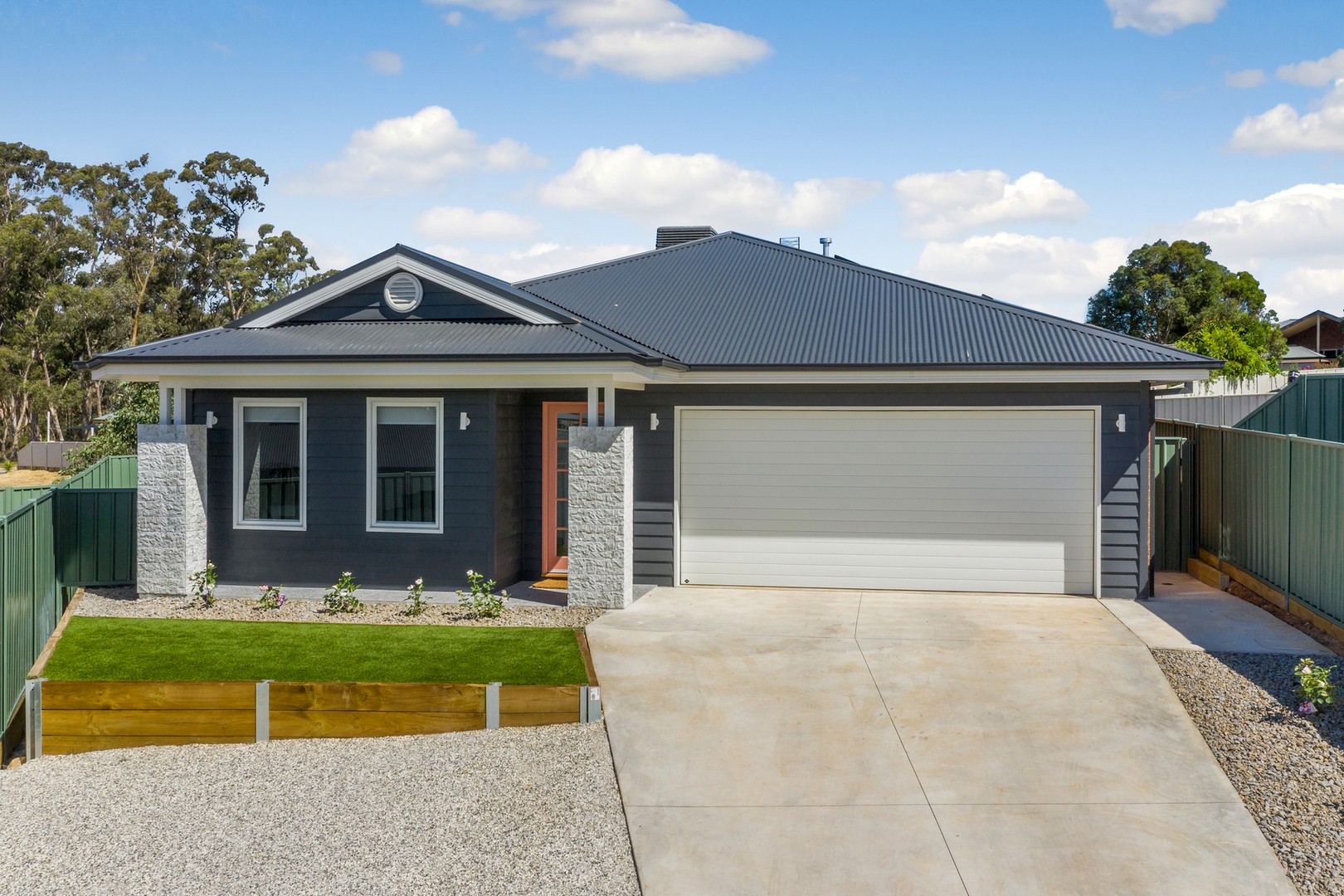 3 Cortland Close, Kangaroo Flat, VIC 3555 - Thumbnail 2 - 09/02/2023