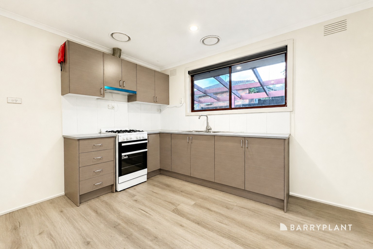 3 Cotham Square, Hampton Park, VIC 3976 - Thumbnail 2 - 07/05/2026