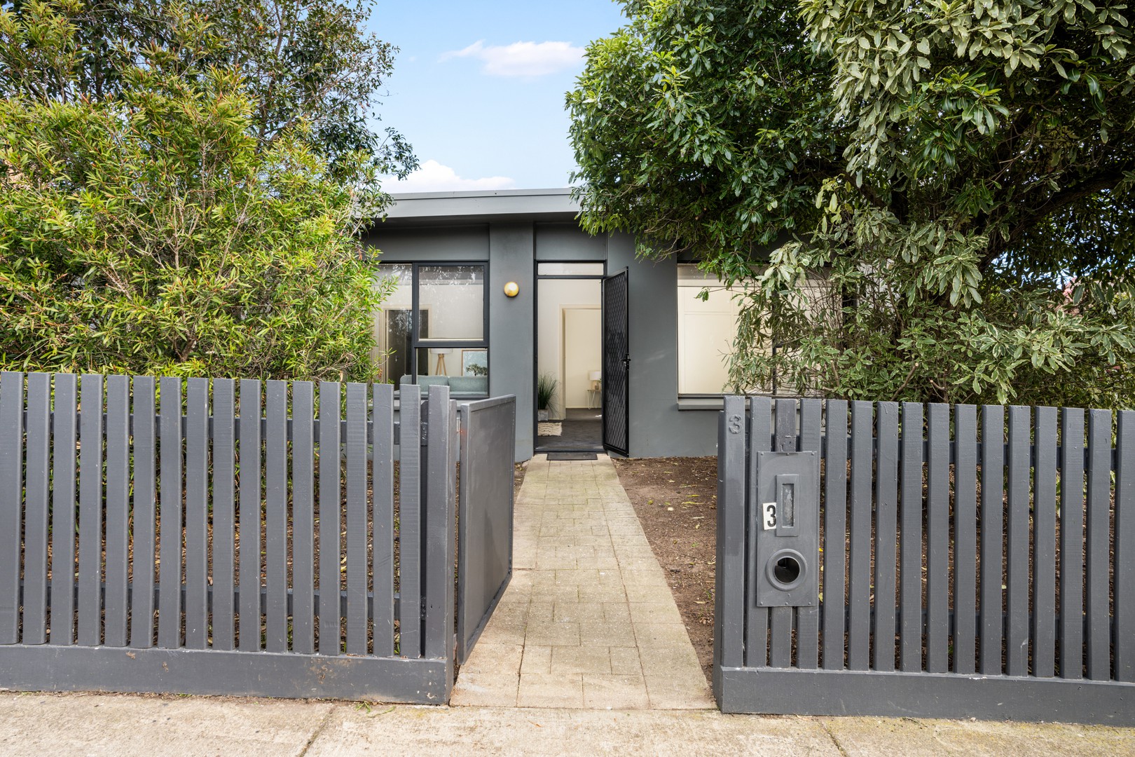 3 Coxon Parade, North Geelong, VIC 3215, North Geelong - Thumbnail 2