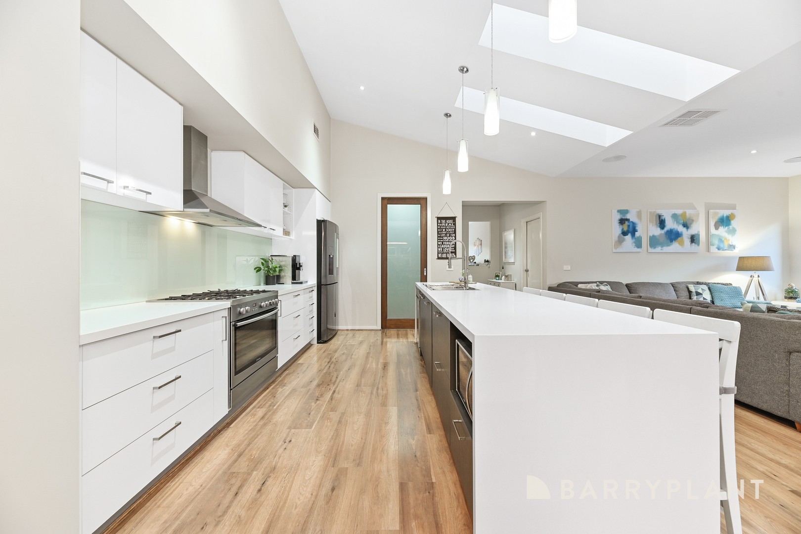 3 Crisp Street, Clyde North, VIC 3978, Clyde North - Thumbnail 8