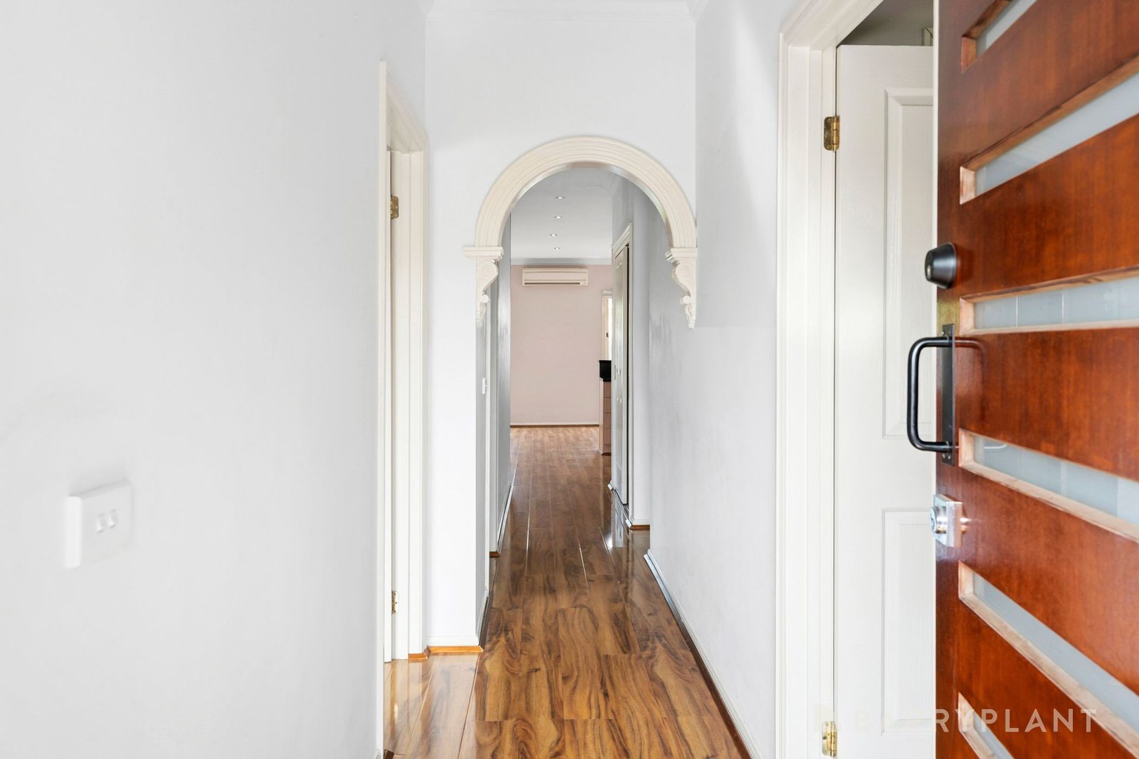 3 Cromwell Road, Werribee, VIC 3030 - Thumbnail 2 - 27/02/2025