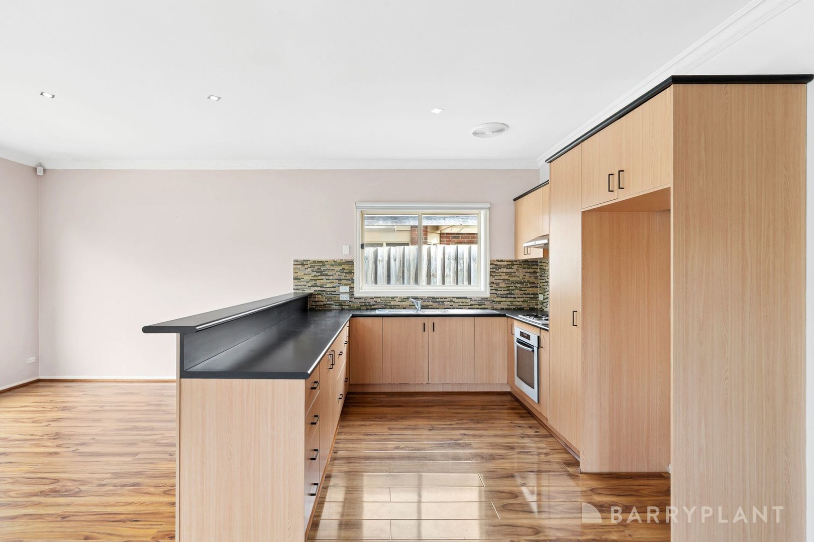 3 Cromwell Road, Werribee, VIC 3030, Werribee - Thumbnail 8