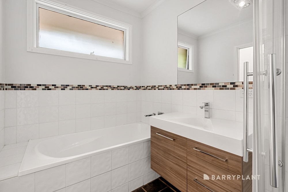 3 Crowther Avenue, Wattle Glen, VIC 3096, Wattle Glen - Thumbnail 4