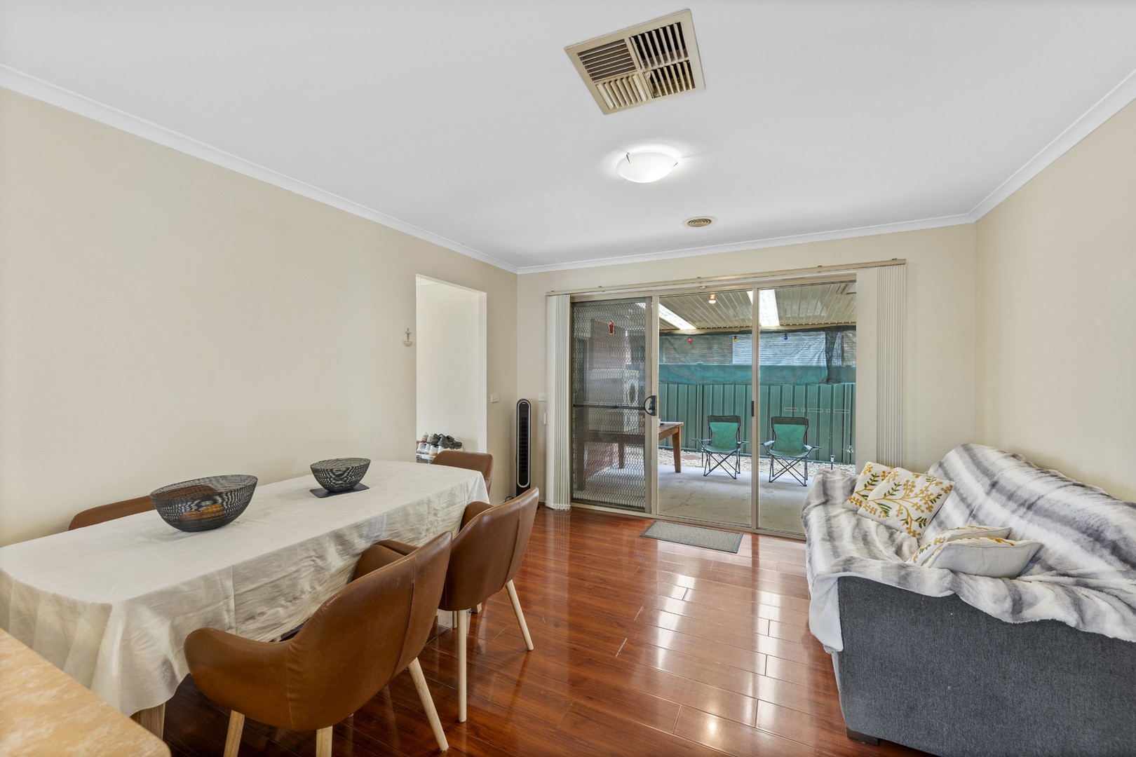3 Cuthbert Place, Burnside, VIC 3023, Burnside - Thumbnail 4