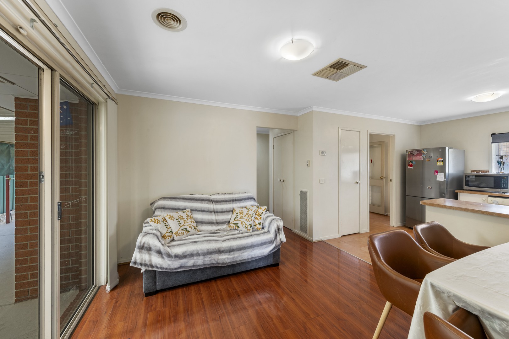 3 Cuthbert Place, Burnside, VIC 3023, Burnside - Thumbnail 8