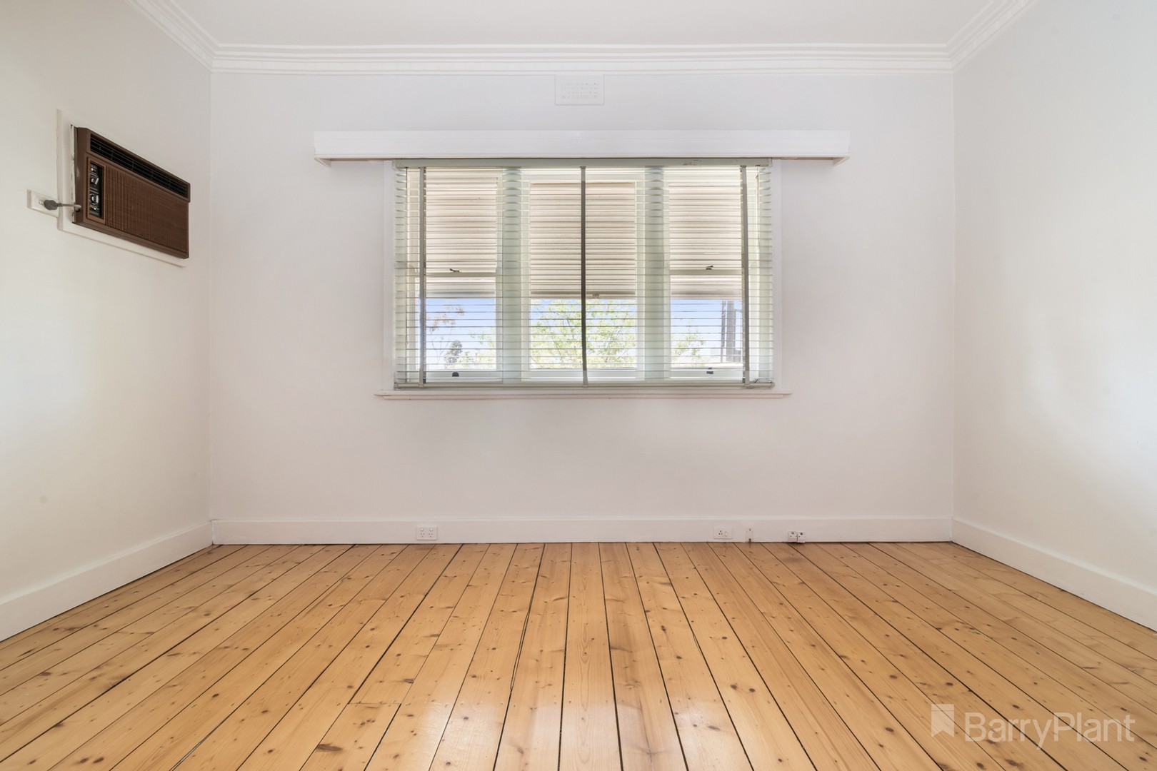 3 Darling Street, Eaglehawk, VIC 3556 - Thumbnail 1 - 09/12/2021