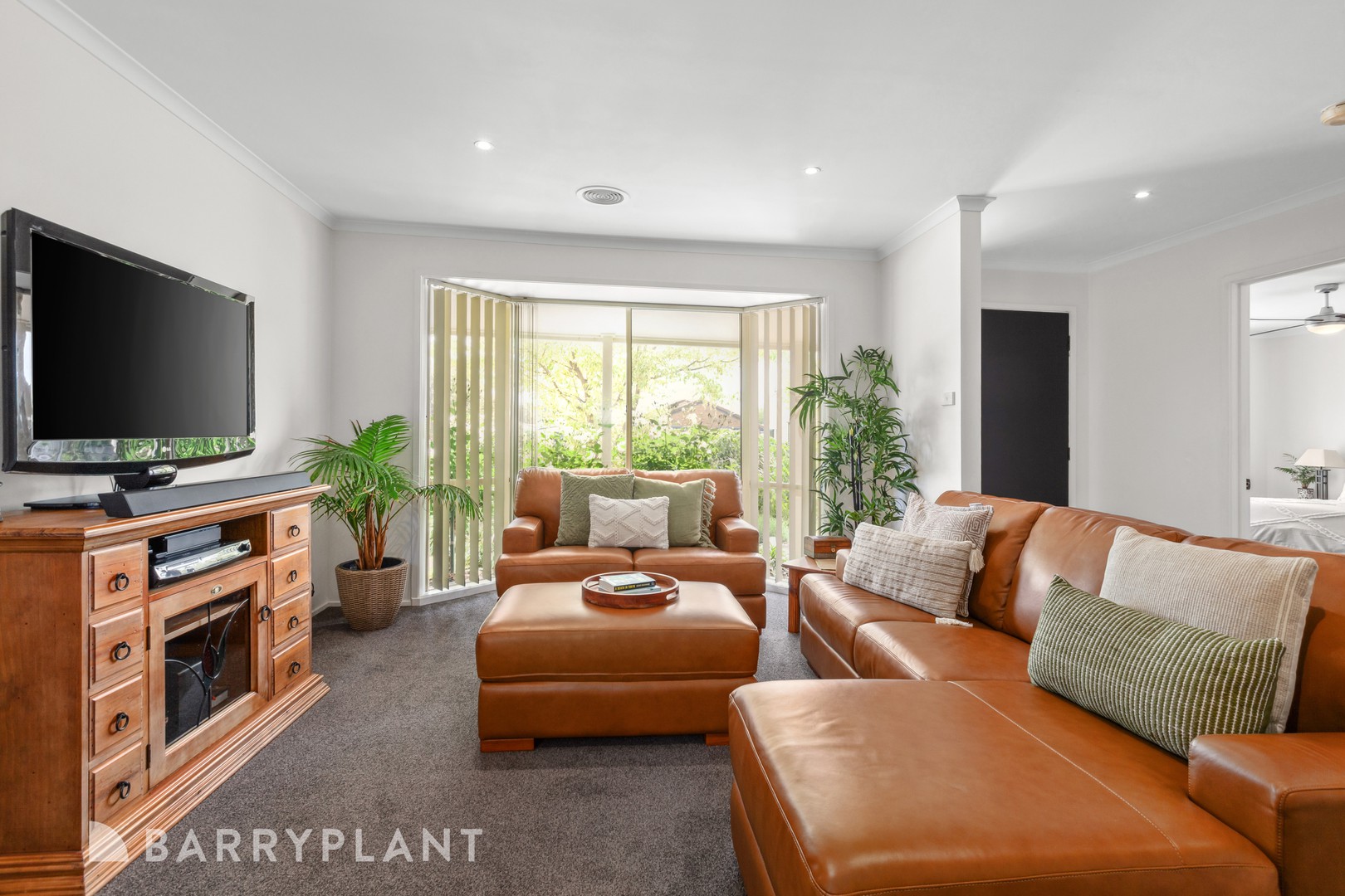 3 Dean Drive, Broadford, VIC 3658, Broadford - Thumbnail 2