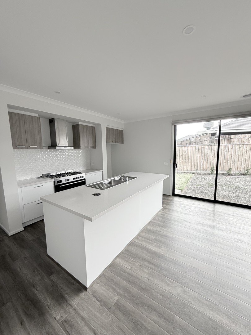 3 Demesne DriveDonnybrook, vic 3064  - Leased, Donnybrook - Thumbnail 5